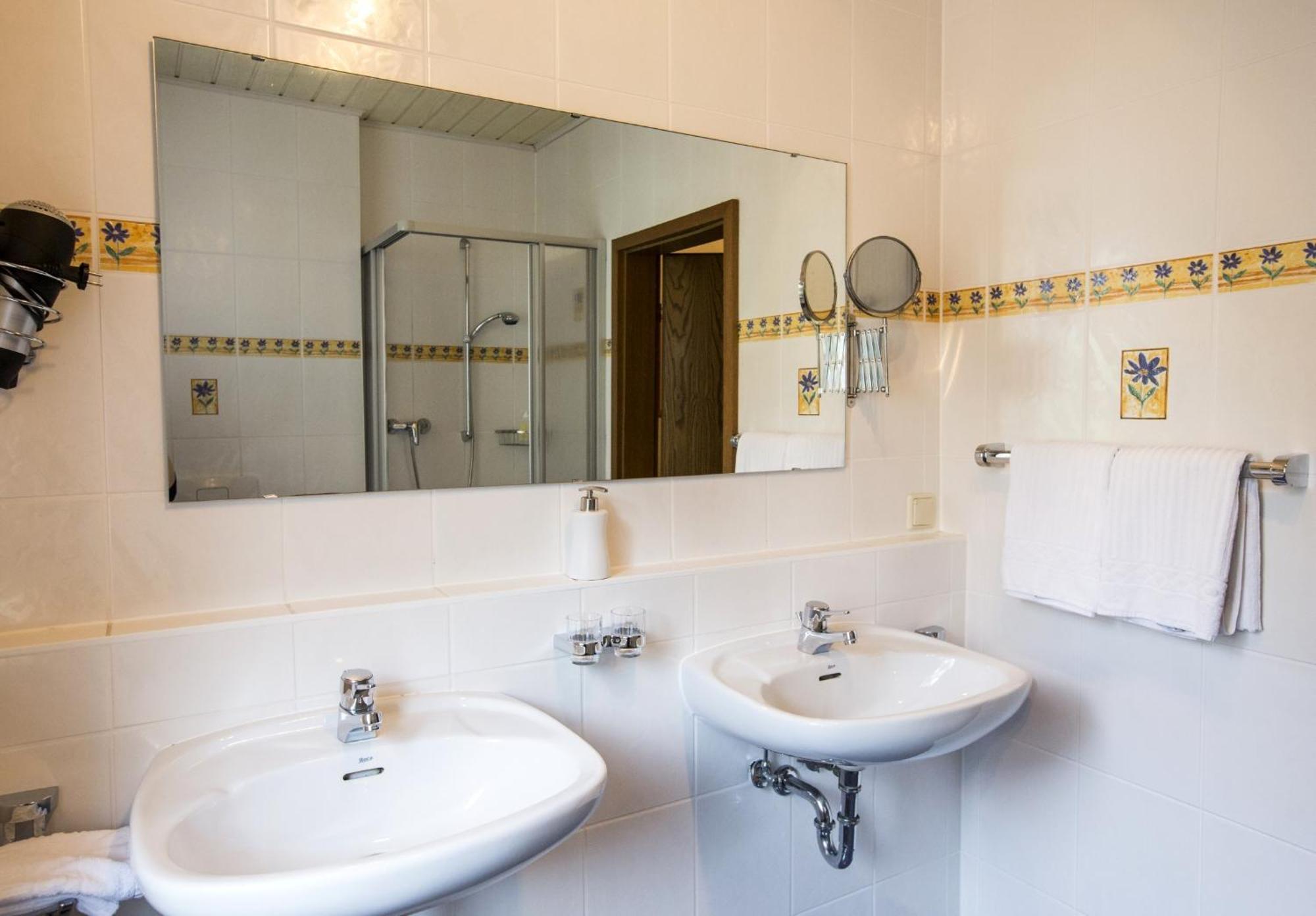 Hotel-Pension-Waldblick Garni Gittersdorf Bilik gambar